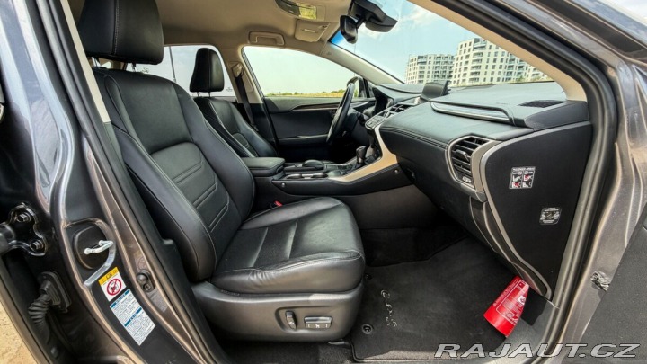 Lexus Ostatní modely NX 300h 300H 2,5 HEV PREMIUM (LUX 2014