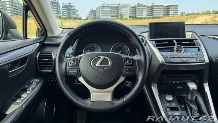 Lexus Ostatní modely NX 300h 300H 2,5 HEV PREMIUM (LUX 2014