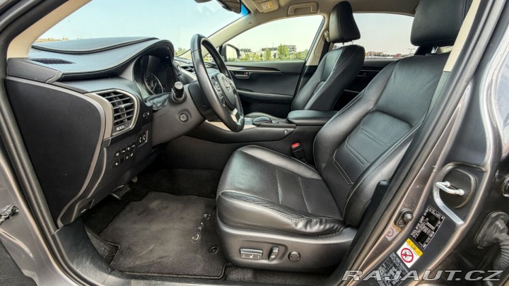 Lexus Ostatní modely NX 300h 300H 2,5 HEV PREMIUM (LUX 2014