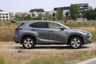 Lexus Ostatní modely NX 300h 300H 2,5 HEV PREMIUM (LUX 2014