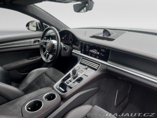 Porsche Panamera GTS 2019