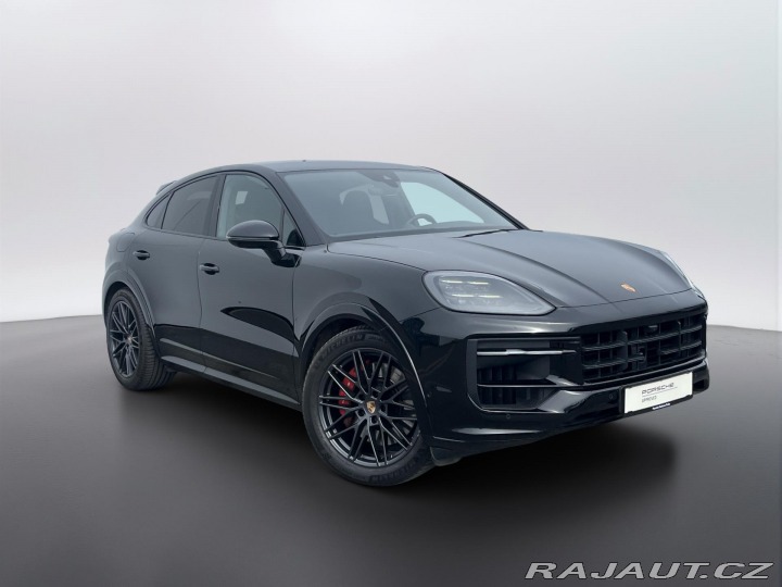 Porsche Cayenne GTS 2025