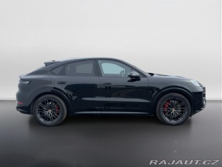 Porsche Cayenne GTS 2025