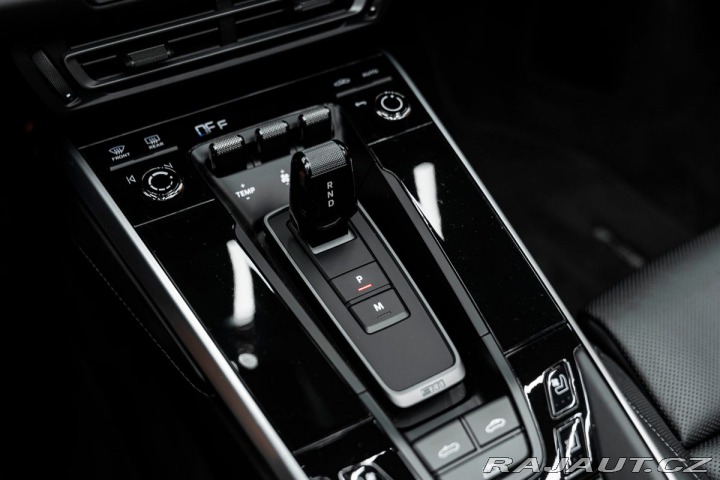 Porsche 911 4 GTS 2022