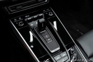 Porsche 911 4 GTS 2022