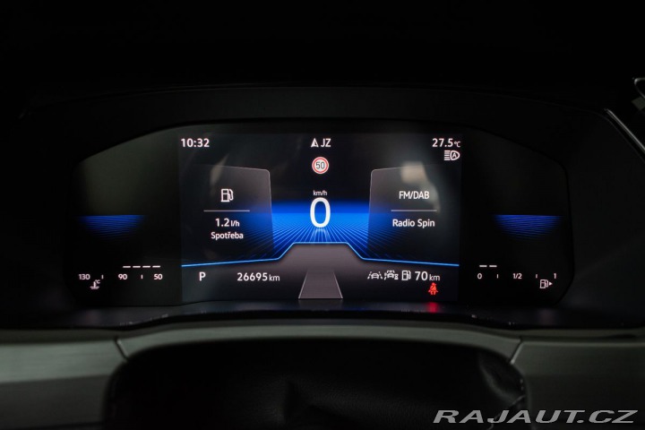 Volkswagen Touran 1.5 TSI DSG*TAŽNÉ*7.MÍST* 2024