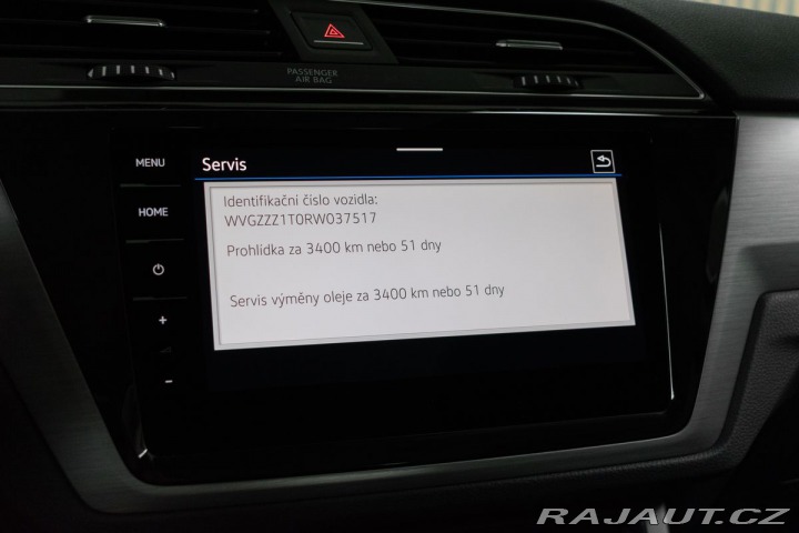 Volkswagen Touran 1.5 TSI DSG*TAŽNÉ*7.MÍST* 2024