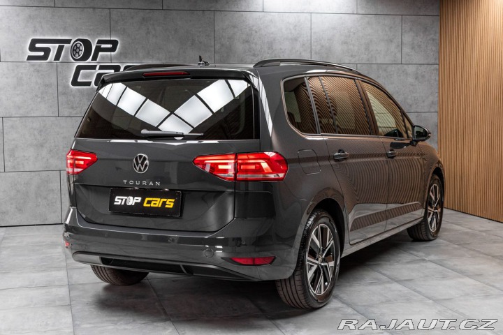 Volkswagen Touran 1.5 TSI DSG*TAŽNÉ*7.MÍST* 2024