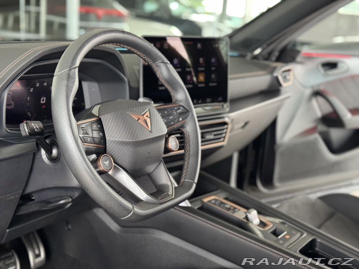 Cupra Formentor 2,0TSI VZ 333*4x4*KeyLess 2026