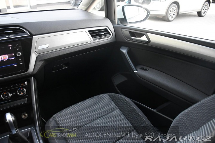 Volkswagen Touran 1.6TDi DSG 2019