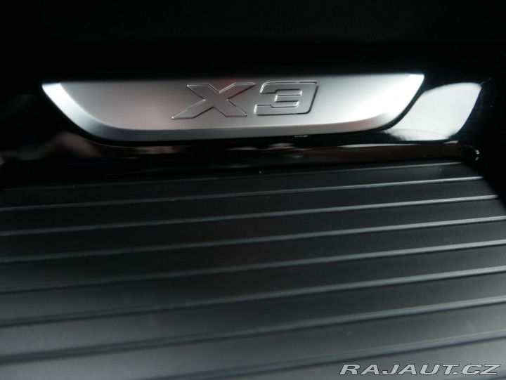 BMW X3 xDrive 20d REZERVACE 2018