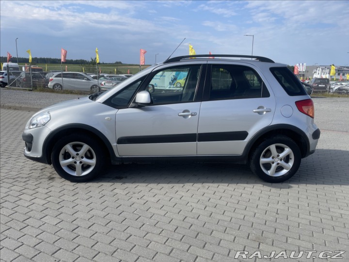 Suzuki SX4 1,6 i 79kw 4x4 KLIMA CZau 2009