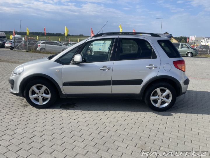 Suzuki SX4 1,6 i 79kw 4x4 KLIMA CZau 2009