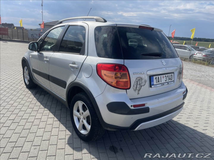 Suzuki SX4 1,6 i 79kw 4x4 KLIMA CZau 2009