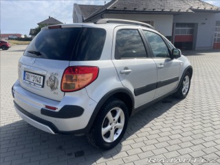 Suzuki SX4 1,6 i 79kw 4x4 KLIMA CZau 2009