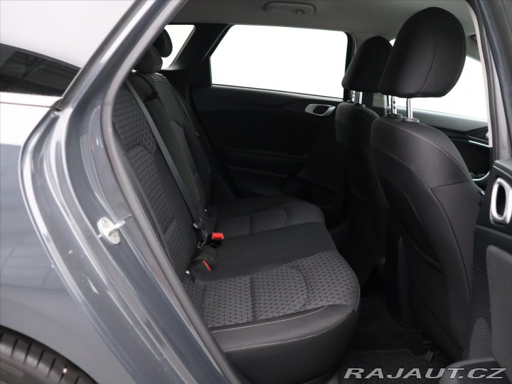 Kia Ceed 1,4 T-GDI Fresh CZ Serv.k 2021