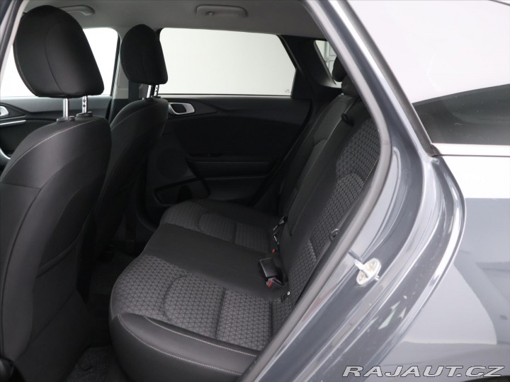 Kia Ceed 1,4 T-GDI Fresh CZ Serv.k 2021