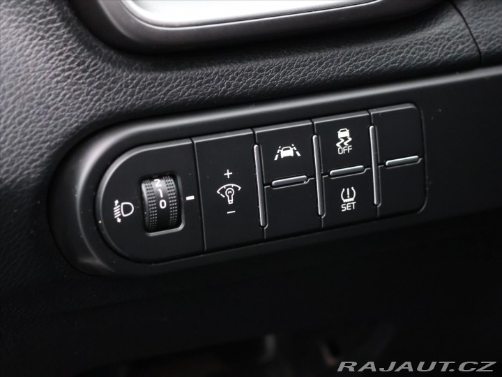 Kia Ceed 1,4 T-GDI Fresh CZ 2021