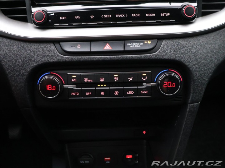 Kia Ceed 1,4 T-GDI Fresh CZ Serv.k 2021