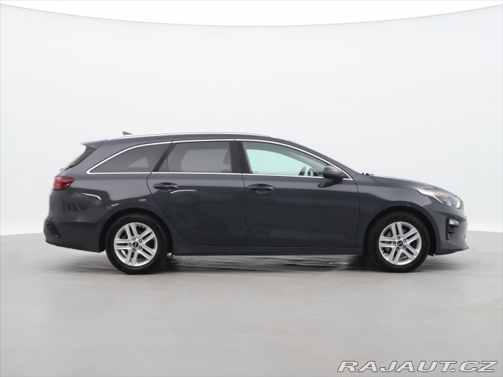 Kia Ceed 1,4 T-GDI Fresh CZ 2021