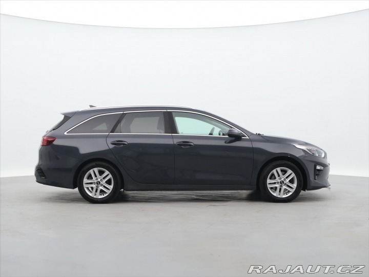 Kia Ceed 1,4 T-GDI Fresh CZ Serv.k 2021
