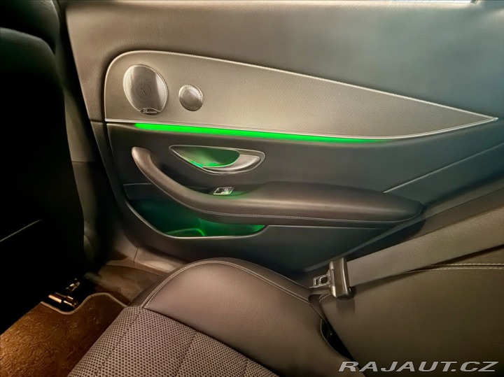 Mercedes-Benz E 2,0 220D BURMESTER 143kW 2016
