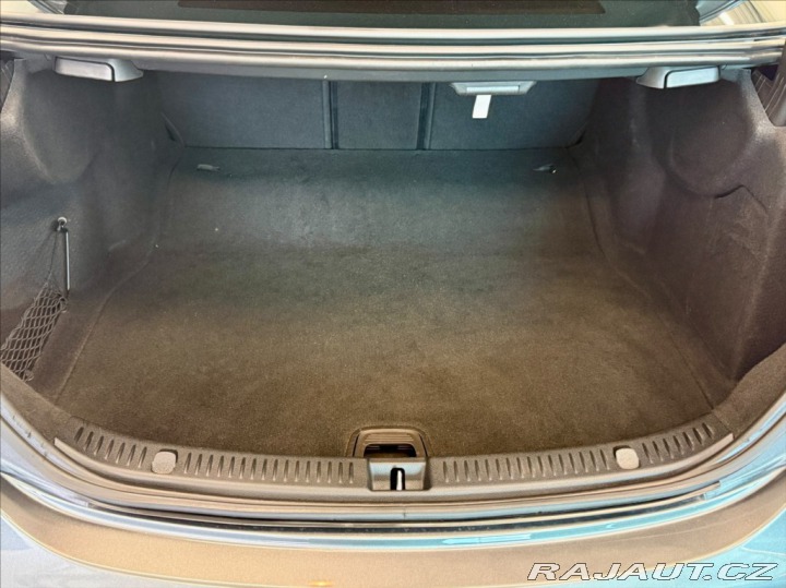 Mercedes-Benz E 2,0 220D BURNESTER 143kW 2016