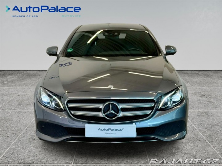 Mercedes-Benz E 2,0 220D BURMESTER 143kW 2016