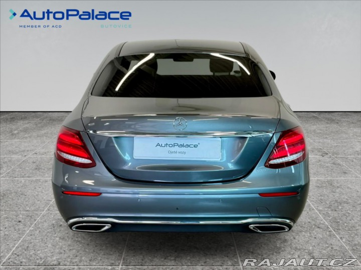 Mercedes-Benz E 2,0 220D BURMESTER 143kW 2016