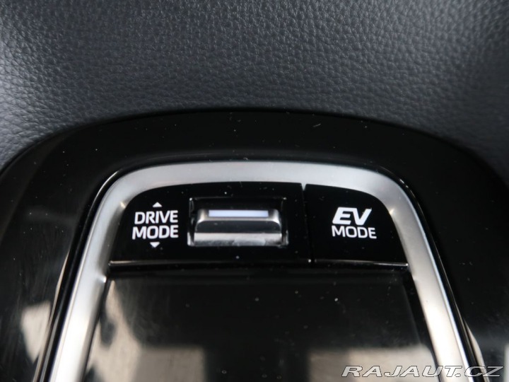 Toyota Corolla 1.8,hybrid,ComfortTech,CZ 2025