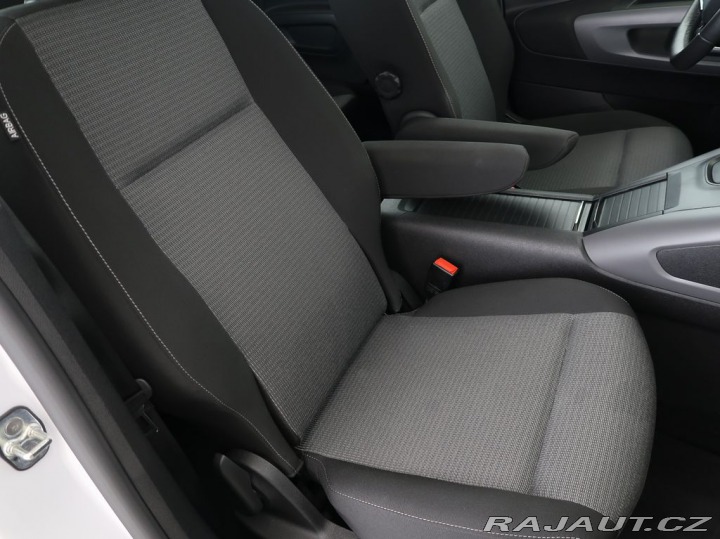 Toyota ProAce City Verso 100kW,EV,50kWh,L2,AT,7S,F 2025