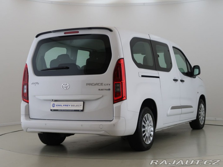 Toyota ProAce City Verso 100kW,EV,98%SOH,L2,AT,7S, 2025
