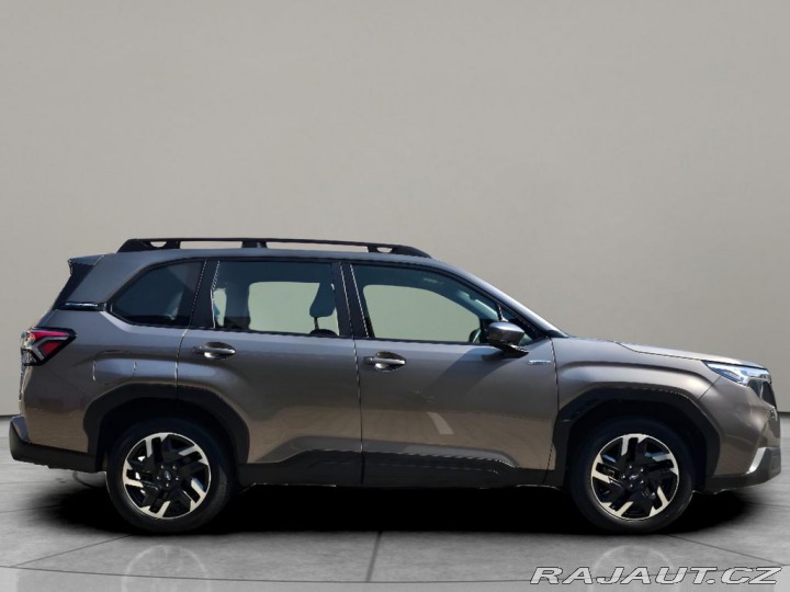 Subaru Forester ACTIVE 2025