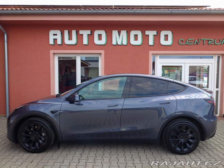Tesla Model Y Long Range Dual Motor 378 2022