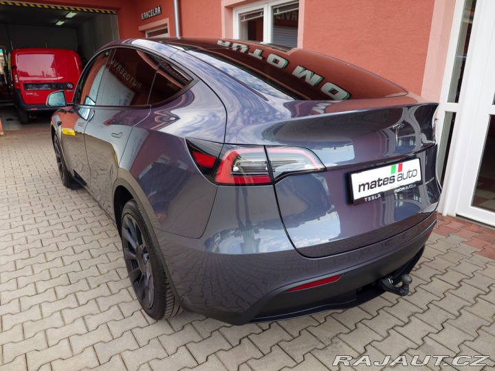 Tesla Model Y Long Range Dual Motor 378 2022