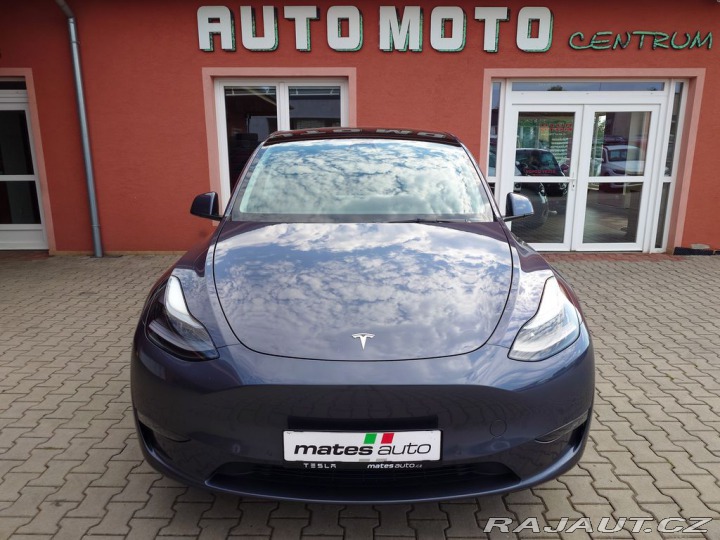 Tesla Model Y Long Range Dual Motor 378 2022