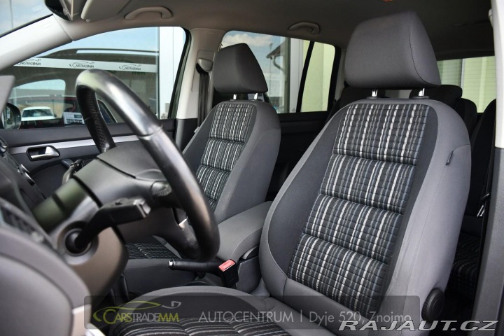 Volkswagen Touran 2012