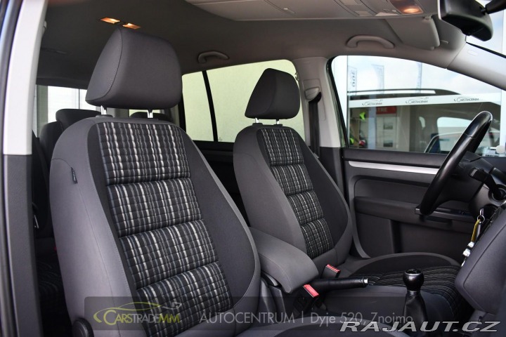 Volkswagen Touran 2012