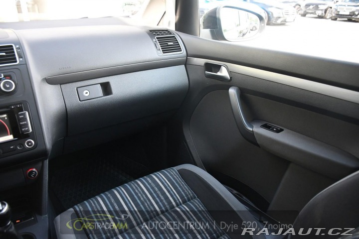 Volkswagen Touran 2012