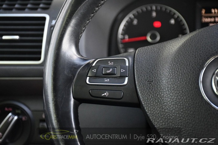 Volkswagen Touran 2012