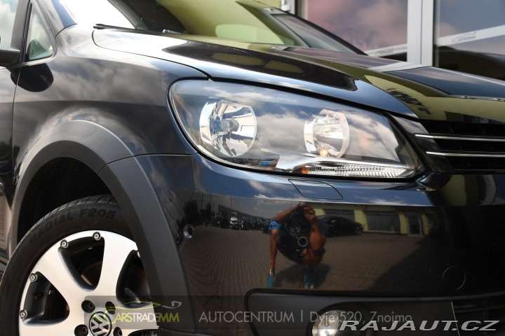 Volkswagen Touran 2012