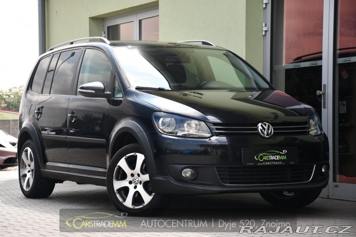 Volkswagen Touran 2012