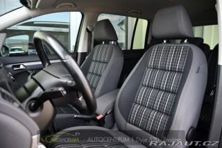 Volkswagen Touran 2012