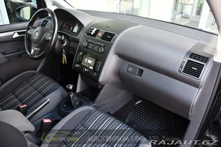 Volkswagen Touran 2012