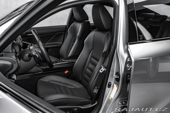 Lexus IS F IS 500F SPORT 2023