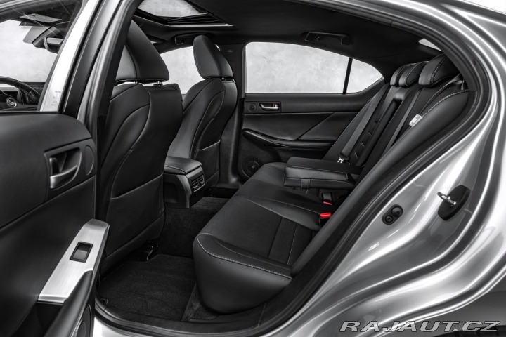 Lexus IS F IS 500F SPORT 2023