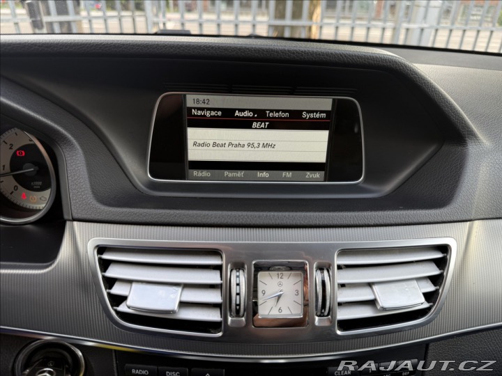 Mercedes-Benz E E 300de Hybrid Vzduch 2014