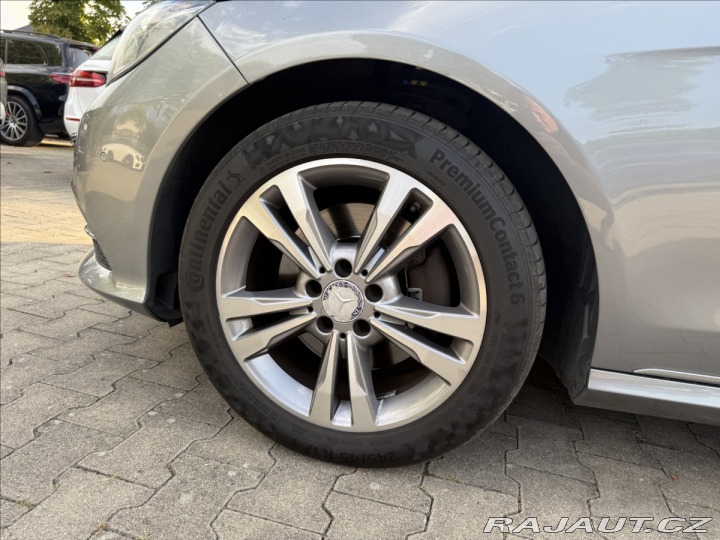 Mercedes-Benz E E 300de Hybrid Vzduch 2014