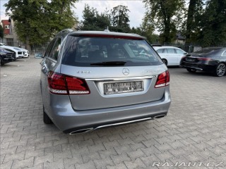 Mercedes-Benz E E 300de Hybrid Vzduch 2014
