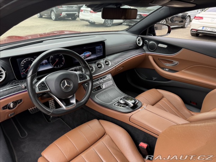 Mercedes-Benz E 220d AMG Avantgarde Kupé 2017
